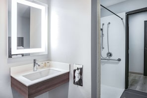 Standardzimmer, 1 Queen-Bett, barrierefrei | Barrierefreies Bad
