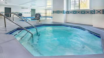 Una piscina techada