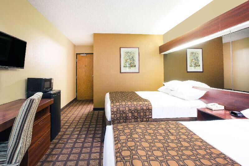 In-room safe, desk, iron/ironing board, free cribs/infant beds