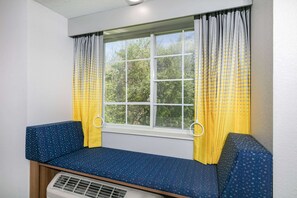 Két bảo mật tại phòng, bàn, bàn ủi/dụng cụ ủi quần áo 