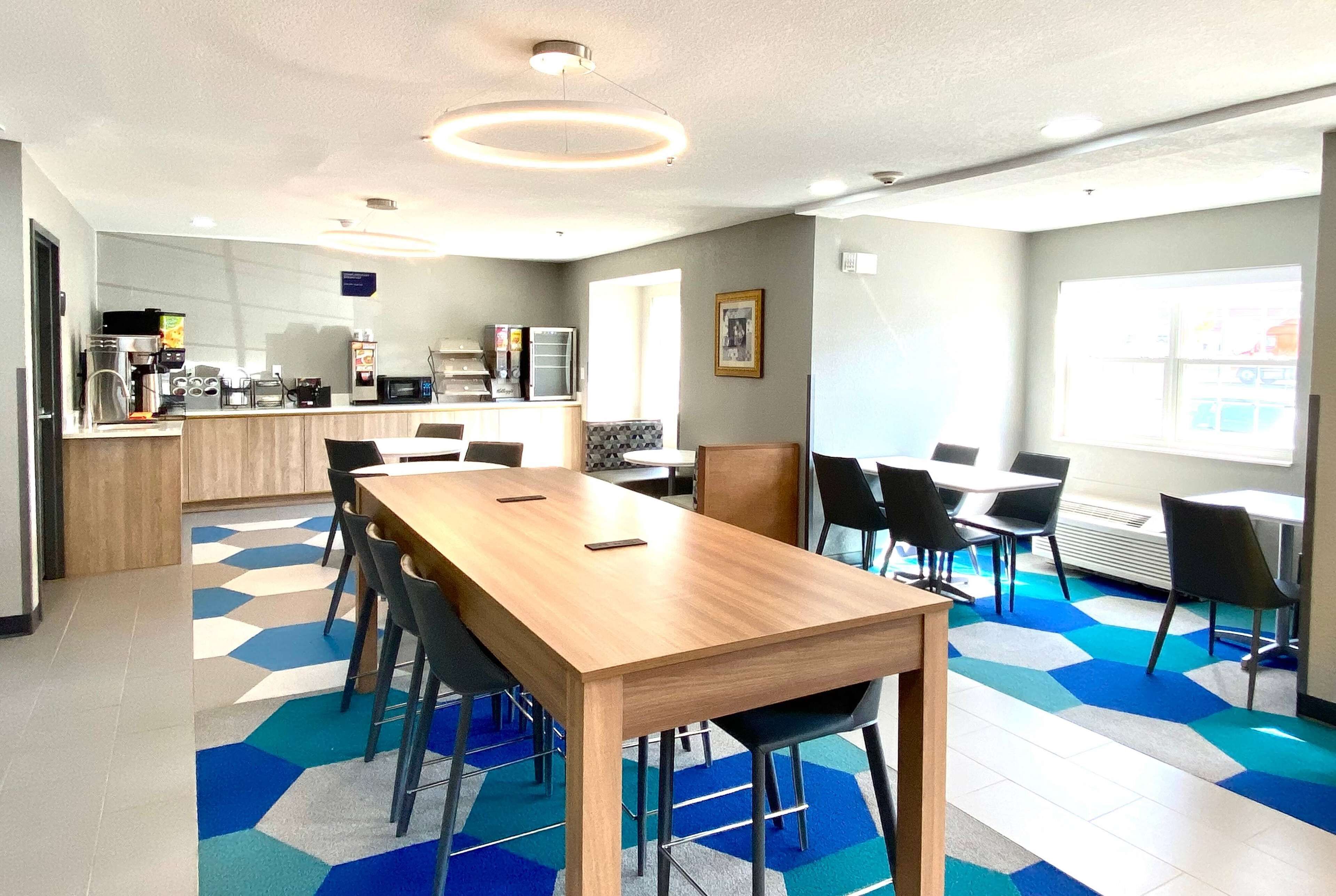 Café da manhã continental grátis todos os dias