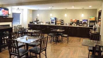 Komplett frokost er inkludert hver dag