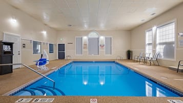 สระว่ายน้ำในร่ม