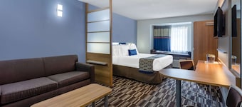 Microtel Inn & Suites by Wyndham Burlington