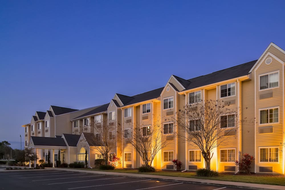 Microtel Inn & Suites by Wyndham Leesburg/Mt Dora