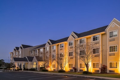 Microtel Inn & Suites by Wyndham Leesburg/Mt Dora
