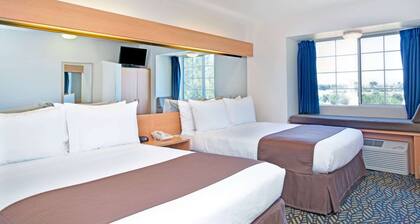 Microtel Inn & Suites by Wyndham Morgan Hill/San Jose Area