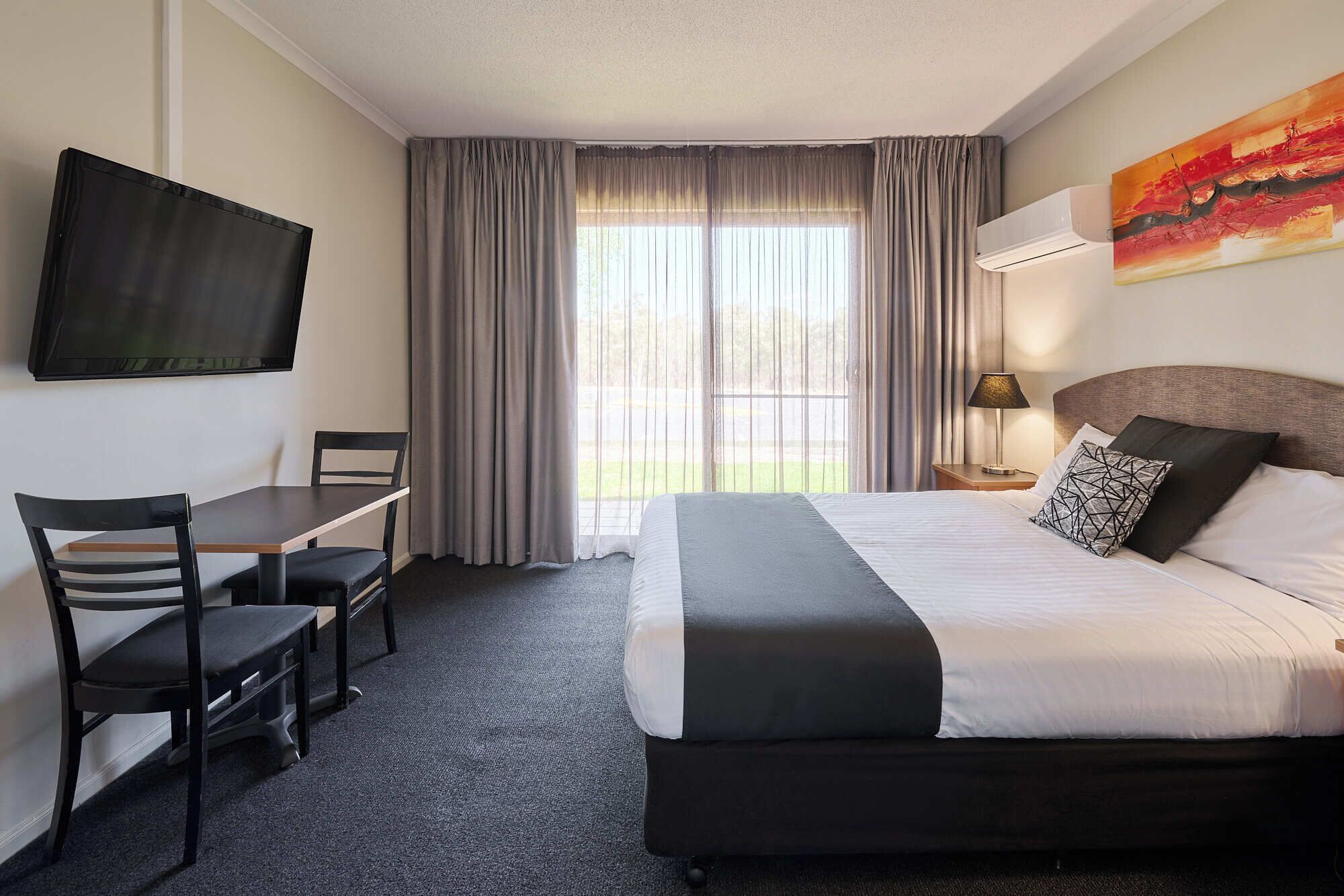 Fer et planche à repasser, lits bébé (en supplément), Wi-Fi gratuit