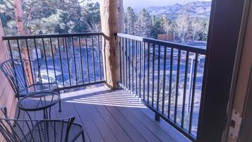 Suite, 1 cama de matrimonio grande con sofá cama, no fumadores, balcón | Vistas desde la habitación