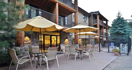 Comfort Suites Golden West on Evergreen Parkway