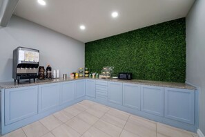 包含每日欧式早餐