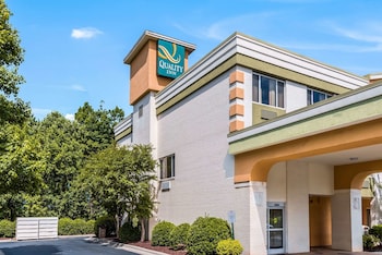 Quality Inn Huntersville near Lake Norman