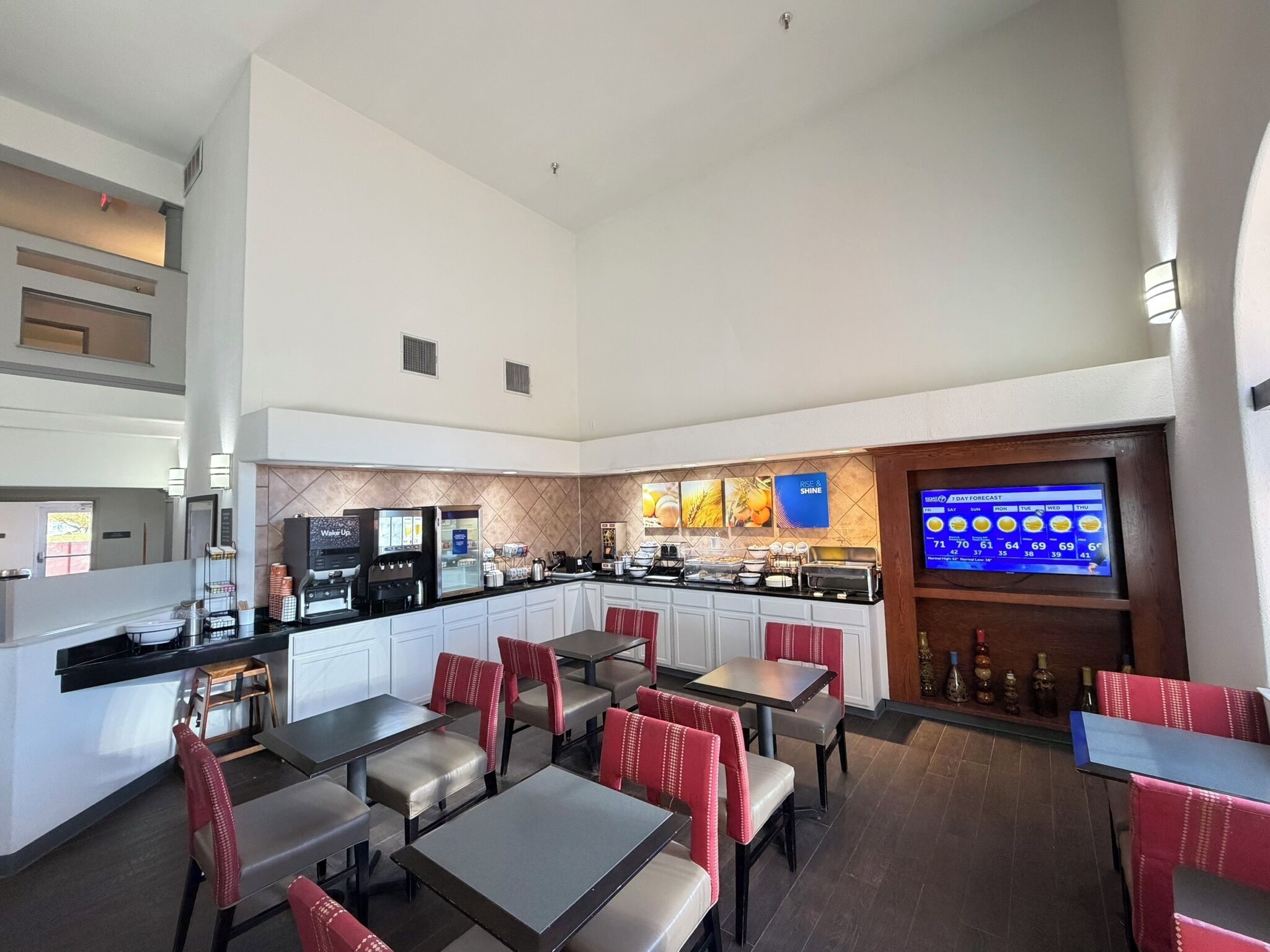 Tägliches inbegriffenes großes Frühstück