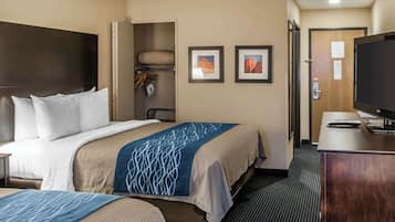 Egyptian cotton sheets, premium bedding, down comforters, pillowtop beds