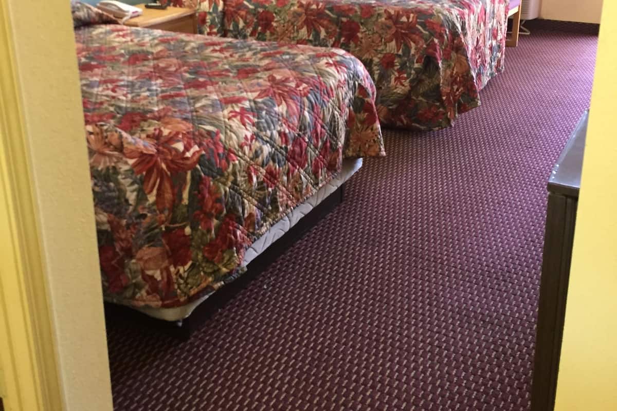 Decoración personalizada, muebles diferentes y escritorio