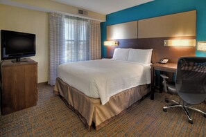 In-room safe, desk, soundproofing, iron/ironing board - Residence Inn By Marriott Memphis Germantown (Germantown)