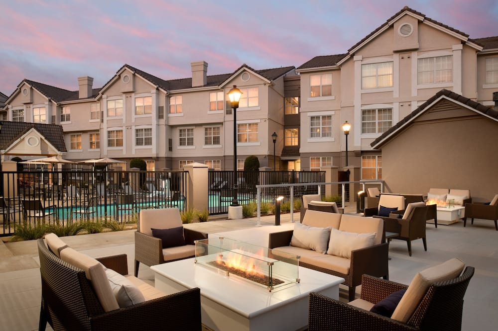 Residence Inn By Marriott Pleasanton