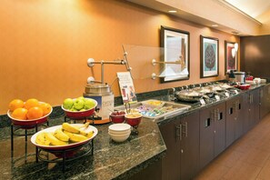 Free daily buffet breakfast 