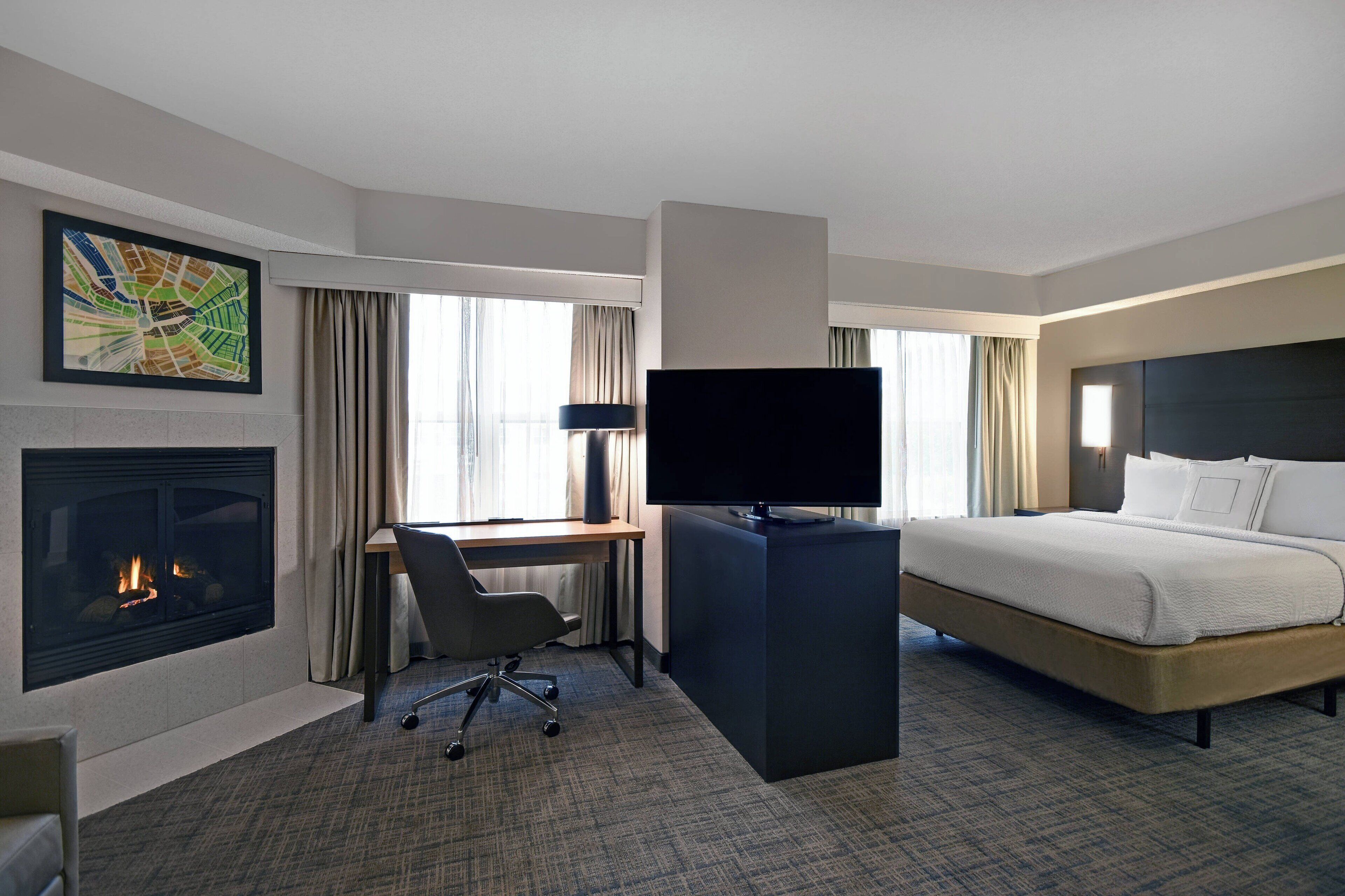 studio, 1 queen bed with sofa bed, non smoking | 1 bedroom, premium bedding, pillow-top beds, in-room safe