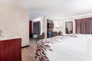 Suite, 2 camas de matrimonio, no fumadores | Escritorio, cortinas opacas, tabla de planchar con plancha y wifi gratis