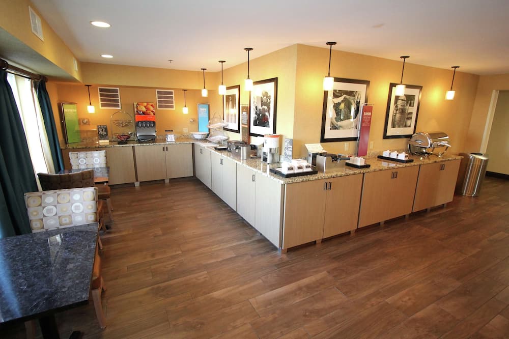luxury hotels in Sandusky