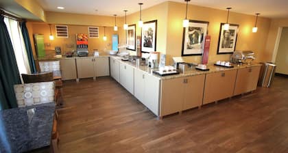 Hampton Inn Sandusky-Central