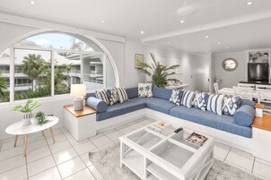 1 habitación y caja de seguridad en la habitación 