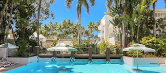 Alamanda Palm Cove by Lancemore