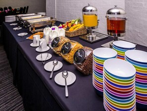 Dinner served - ibis Styles Canberra Eaglehawk (Sutton)