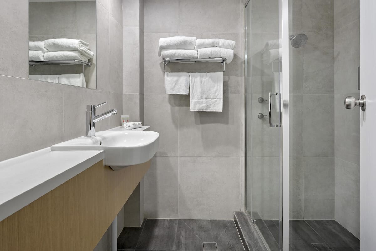 1 bedroom, blackout curtains, free cots/infant beds, free WiFi