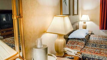 Standardzimmer, 1 King-Bett, Nichtraucher | Schreibtisch, Bügeleisen/Bügelbrett, Zustellbetten, kostenloses WLAN
