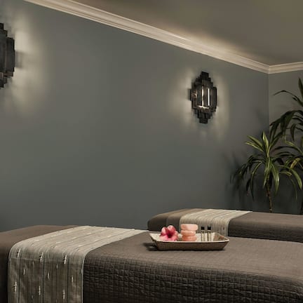 Couples treatment rooms, steam room, body treatments, hydrotherapy