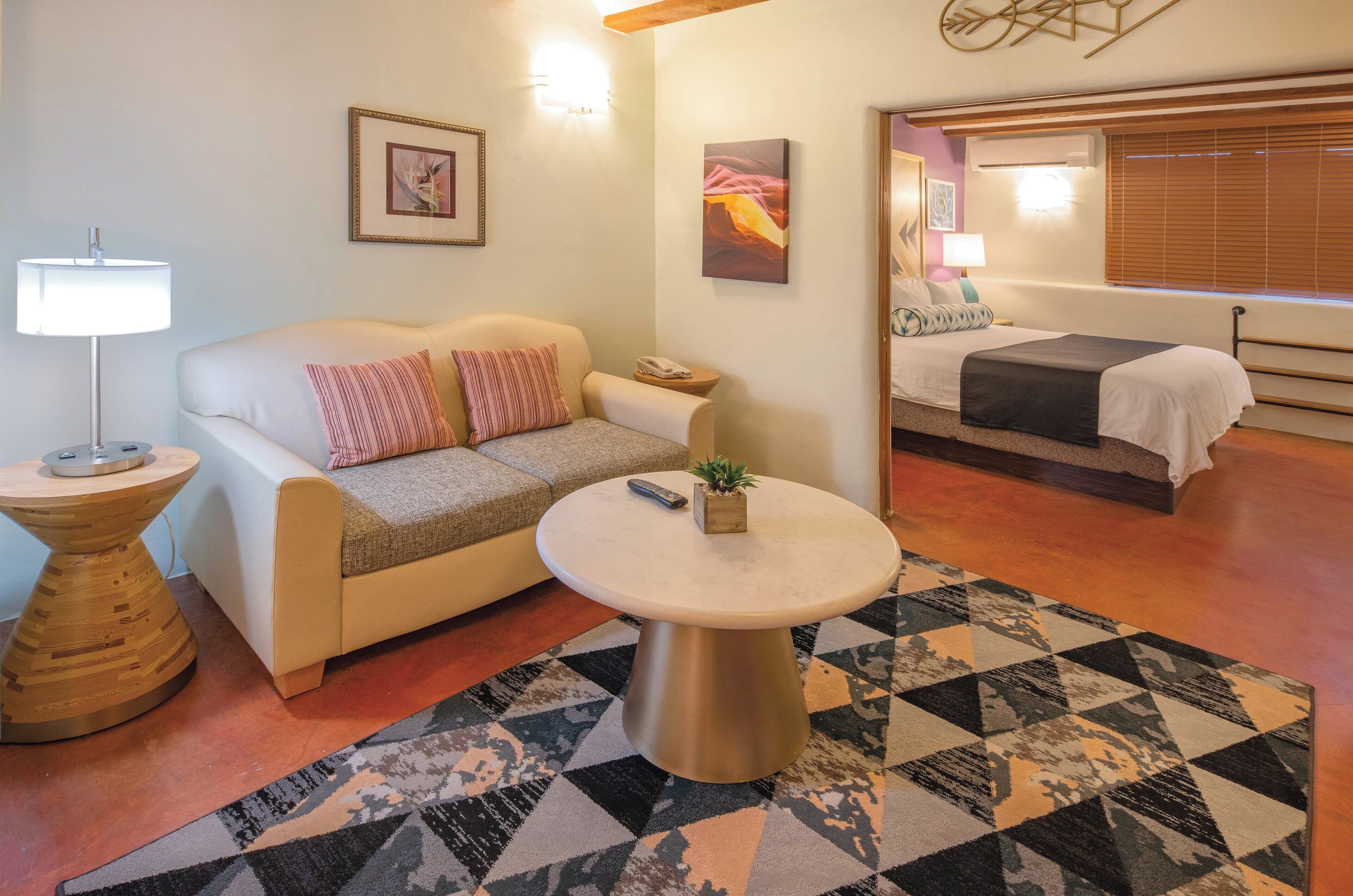 32-inch lcd tv with cable channels, tv, fireplace