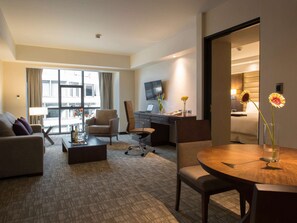 Business Suite, 1 Bedroom | 1 bedroom, premium bedding, down comforters, memory foam beds