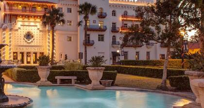 Casa Monica Resort & Spa, Autograph Collection