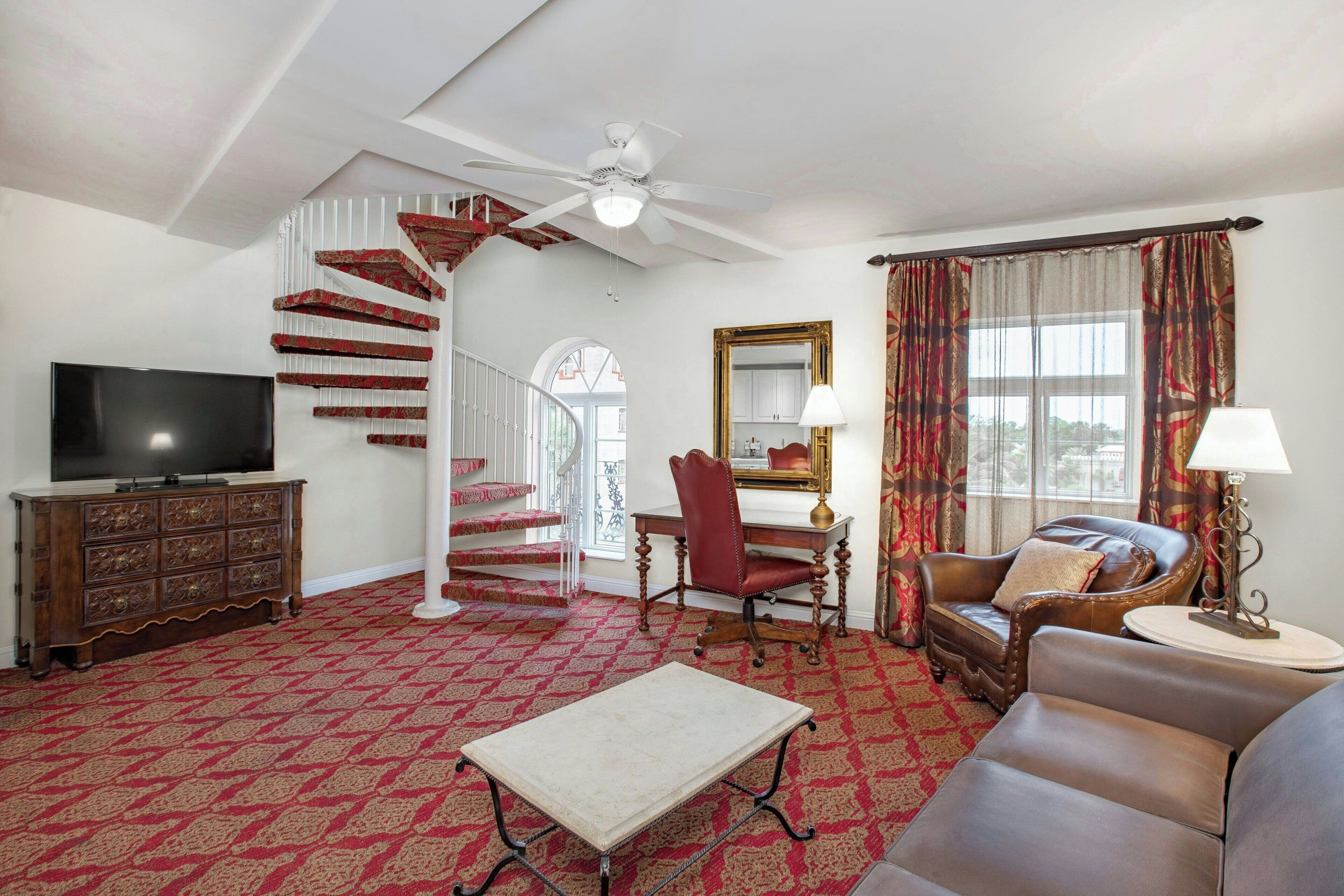 flat-screen tv, pay films