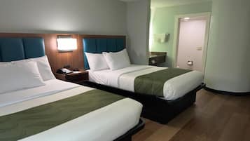 Habitación, 2 camas matrimoniales, para no fumadores | Sábanas de algodón egipcio y ropa de cama de alta calidad