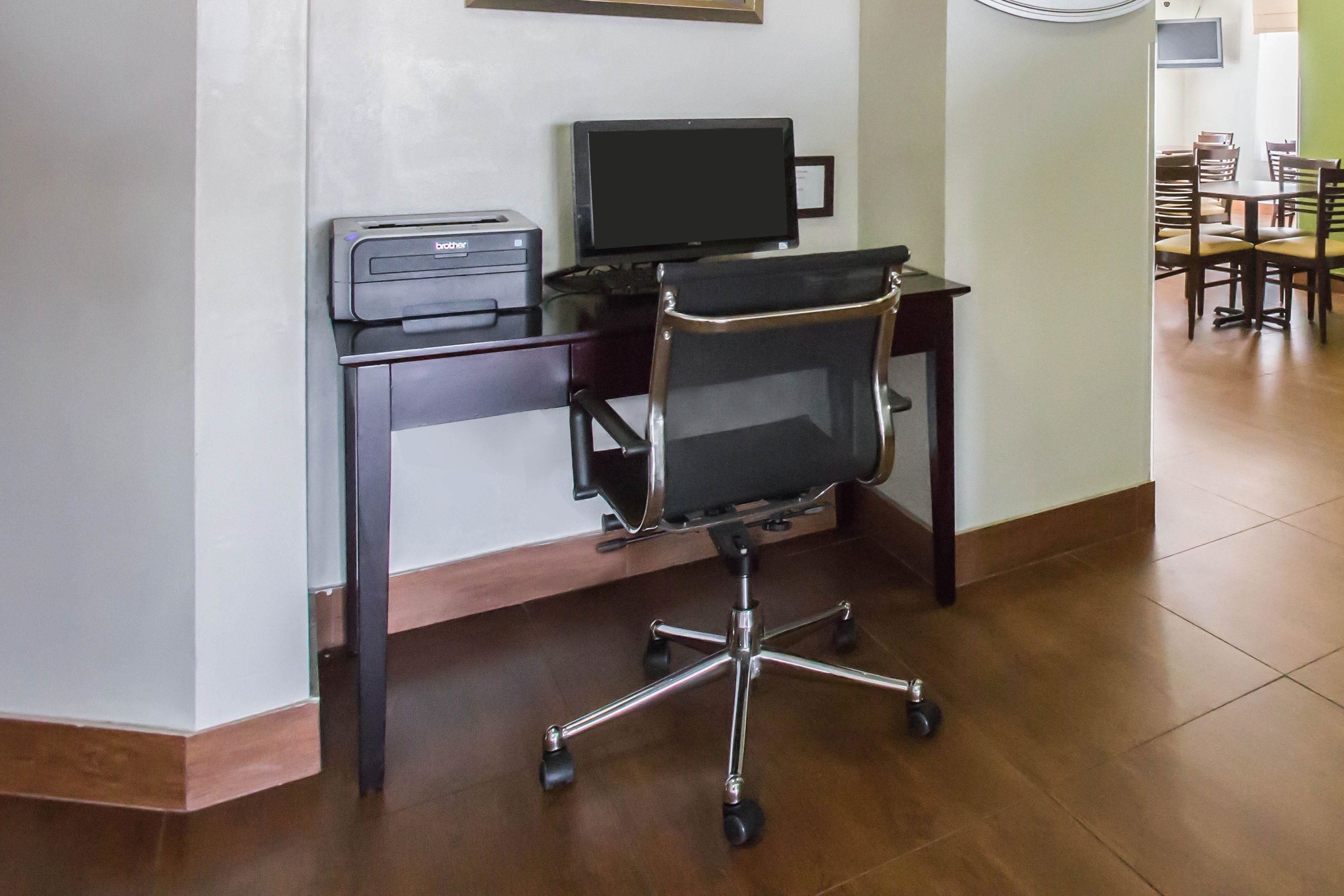 Photo - Sleep Inn Rockford I-90