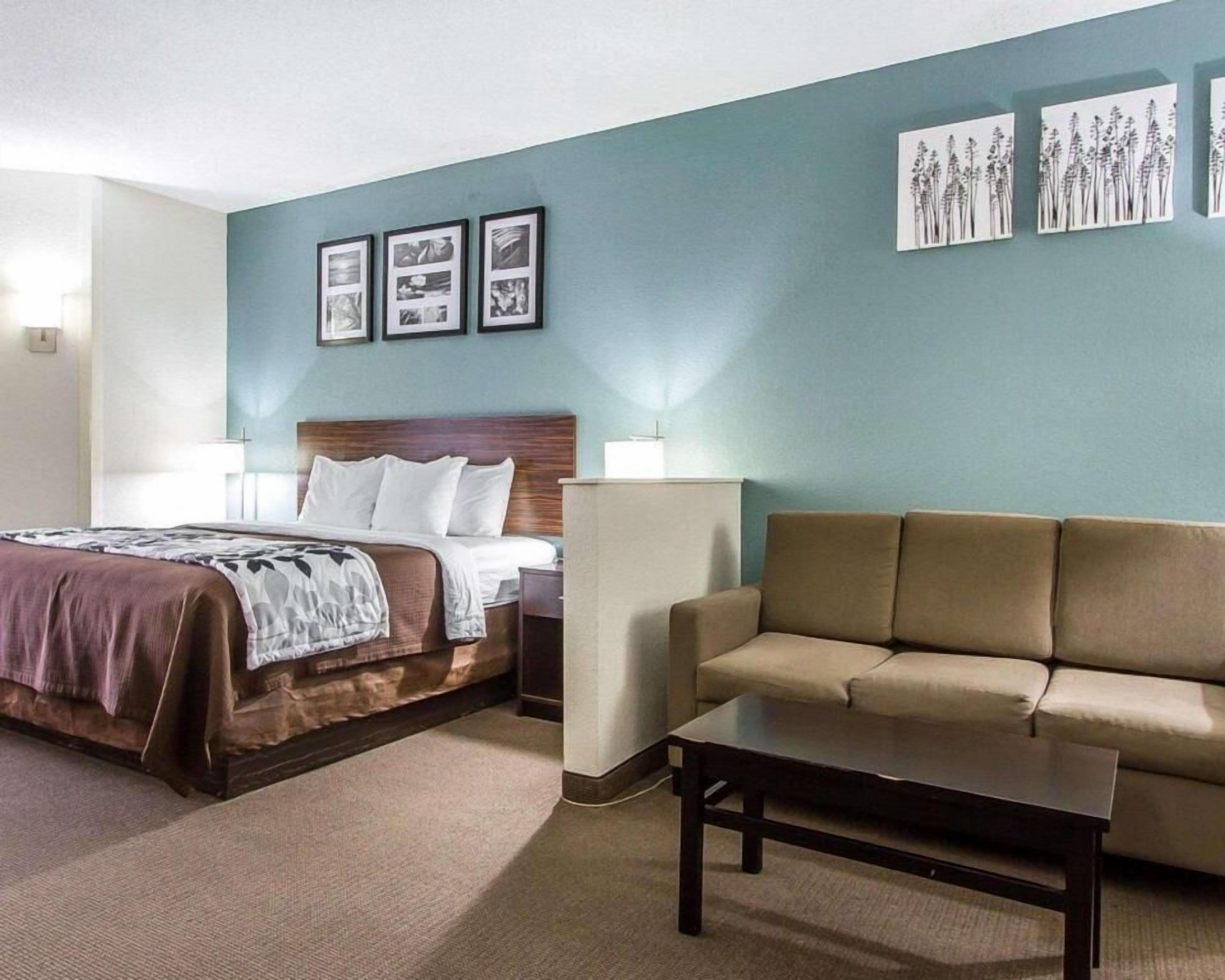 Premium bedding, pillowtop beds, desk, laptop workspace