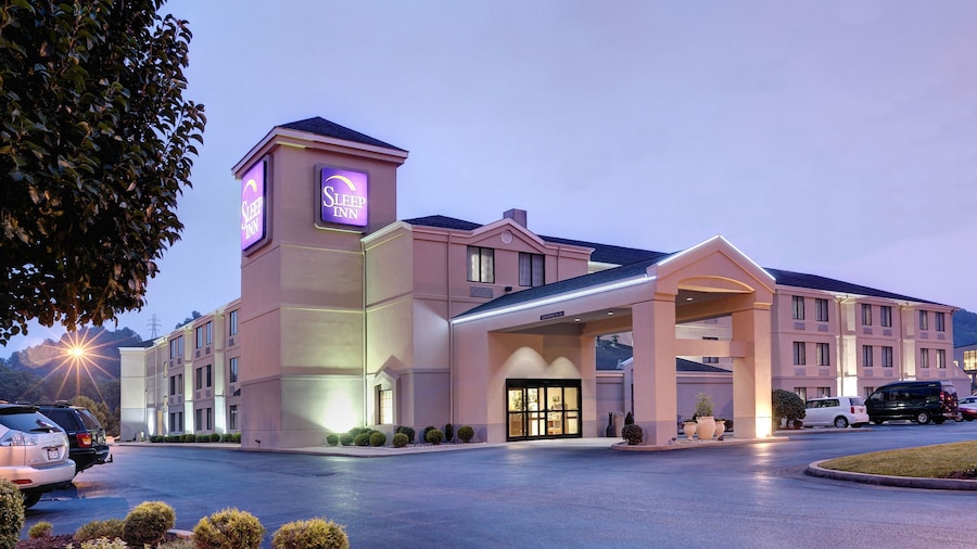 Sleep Inn & Suites Cross Lanes - South Charleston