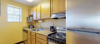 Pine Bush Suites Albany University