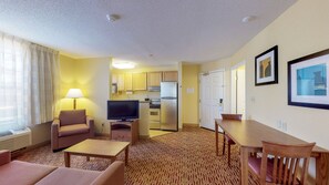 Two Bedroom Suite | Living area | 32-inch flat-screen TV with digital channels, TV - Pine Bush Suites Albany University (Albany)