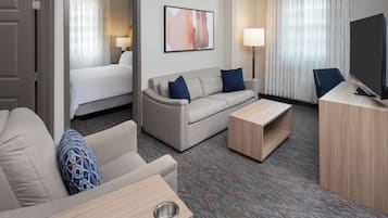 Suite, 1 Bedroom | Pillowtop beds, desk, laptop workspace, blackout drapes