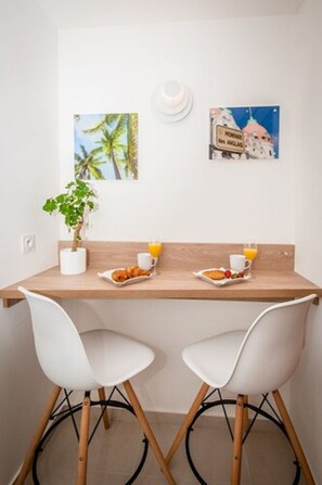 In-room safe, desk, blackout curtains, soundproofing - Residhome Nice Promenade (Nice)