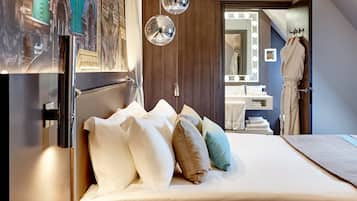 Suite, 1 habitación | Ropa de cama de alta calidad y minibar