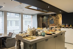 Daily buffet breakfast (EUR 27 per person)