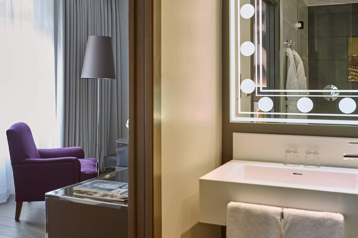 Premium bedding, minibar, in-room safe, individually decorated