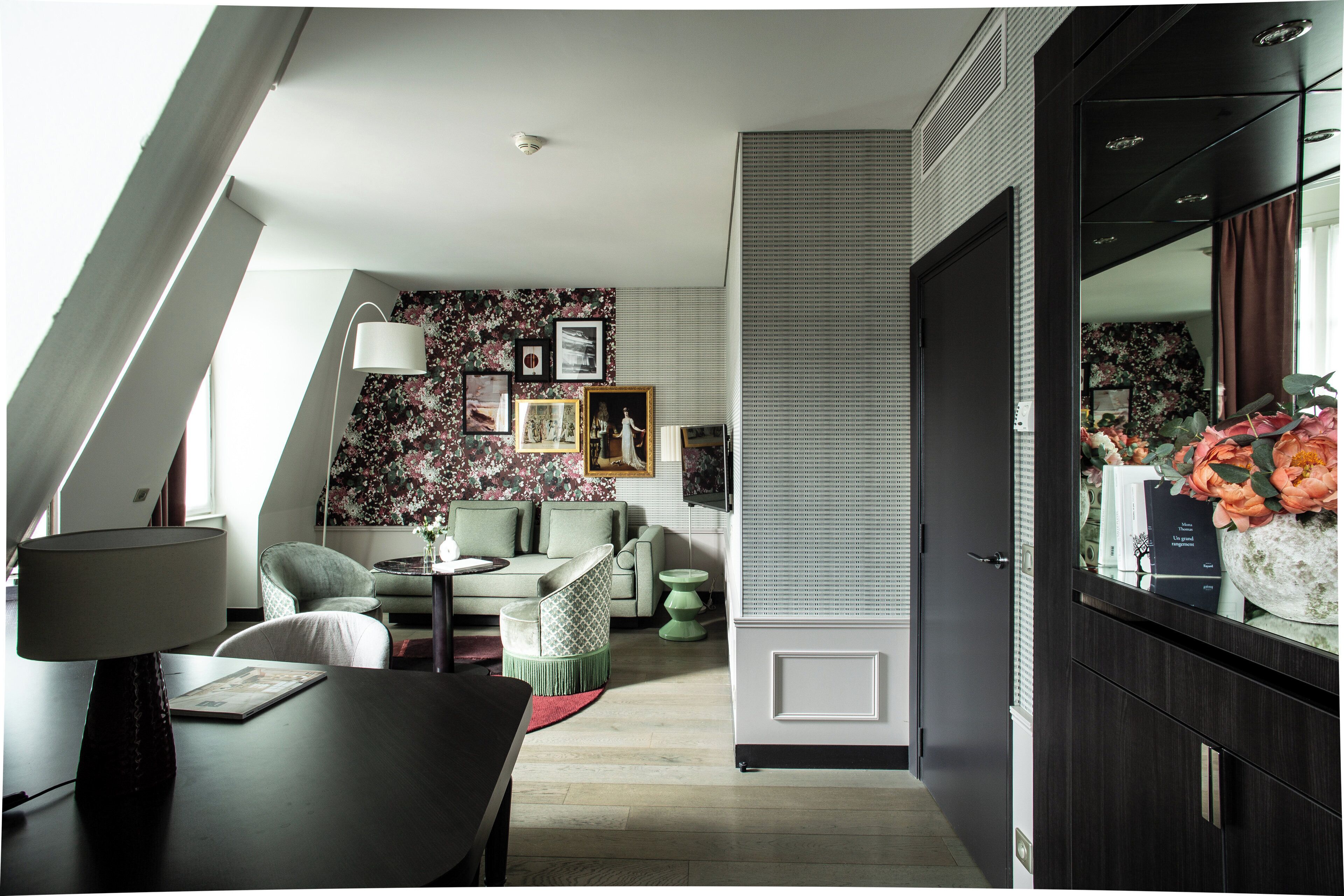 Room, 2 Bedrooms