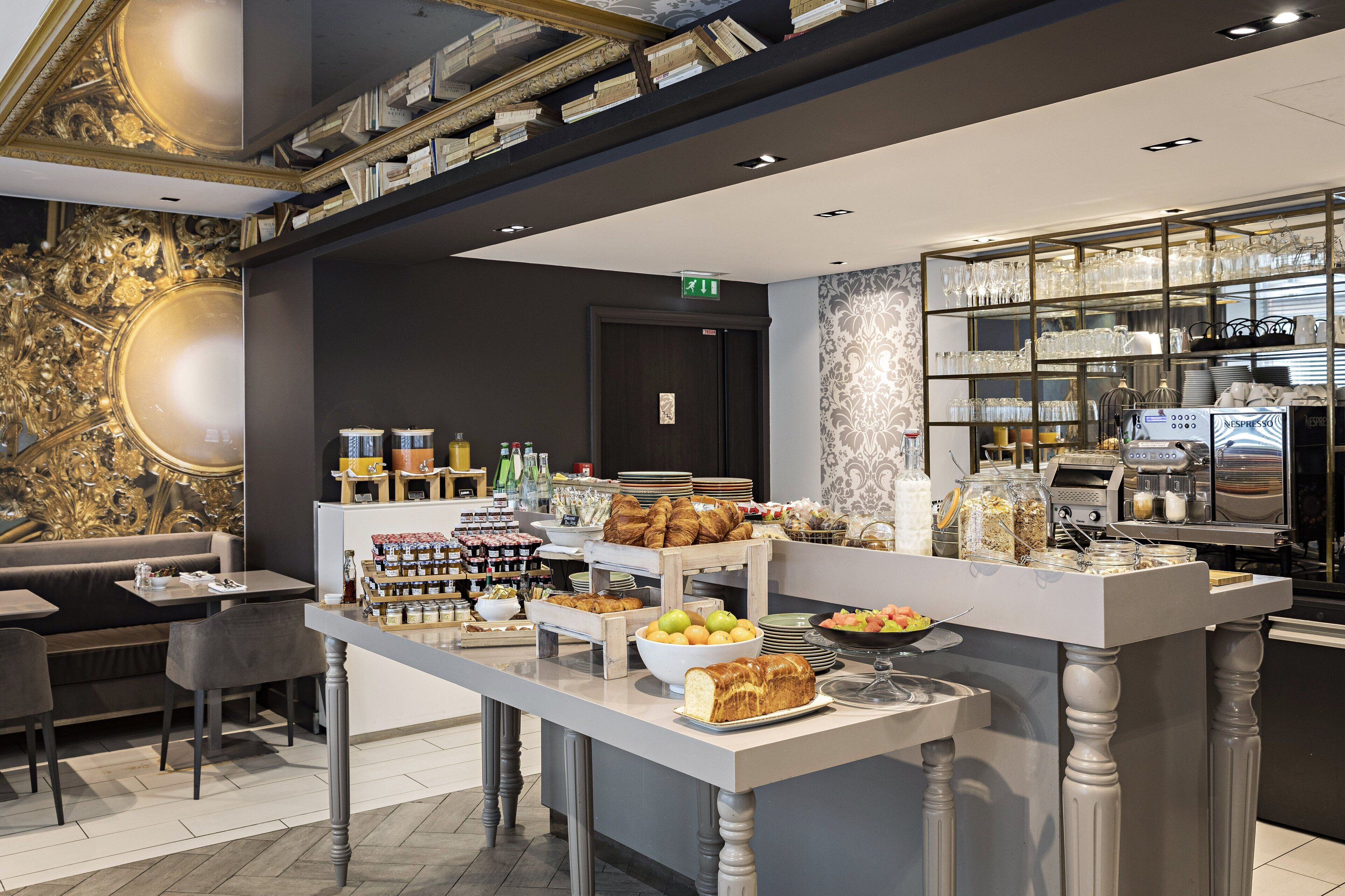 daily buffet breakfast (eur 27 per person)