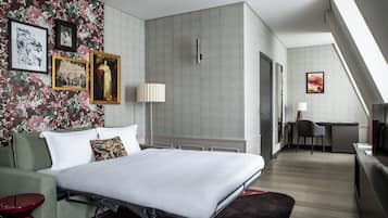 Suite, 1 Bedroom | Premium bedding, minibar, in-room safe, individually decorated